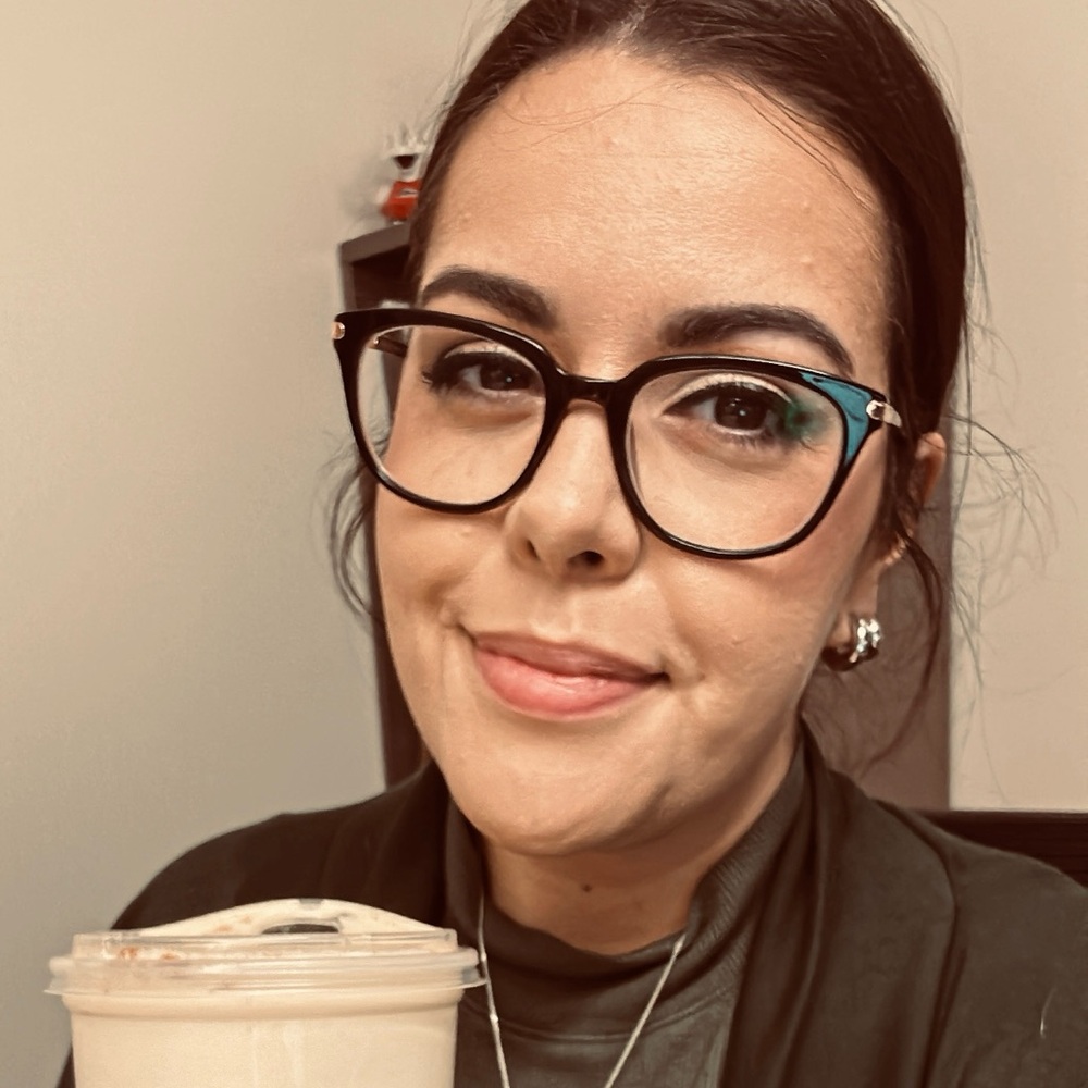 Meet your Posher, Cris